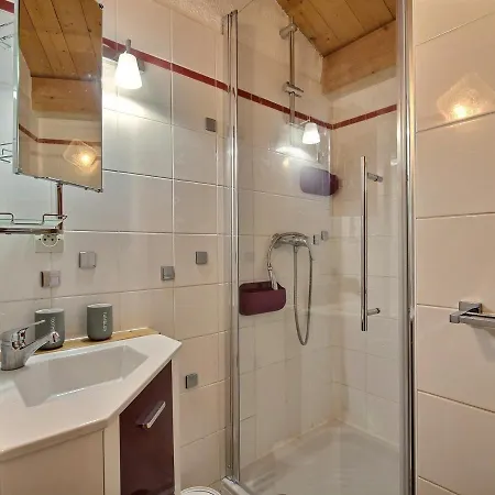 Spacieux Sur Les Pistes Avec Cheminee Et Wifi - Fr-1-455-242 Chalet La Plagne-Tarentaise